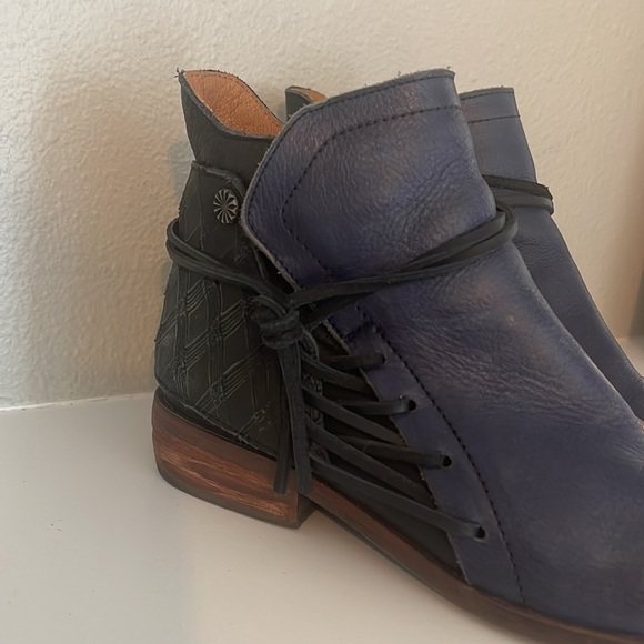 Anthropologie Veracruz leather Wrap Ankle Boots blue size 37 6 - Picture 3 of 12
